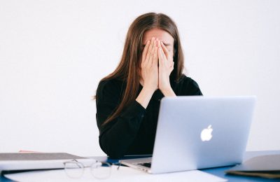 Por qué la IA siempre te da respuestas genéricas y cómo hacer que por fin te entienda